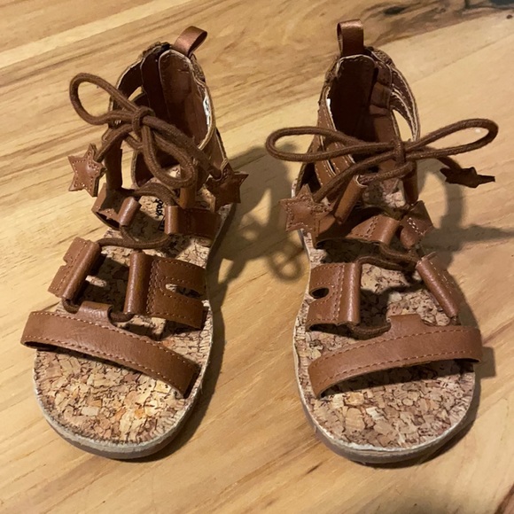 ❤️Osh Kosh Kids Sandals - Picture 1 of 5
